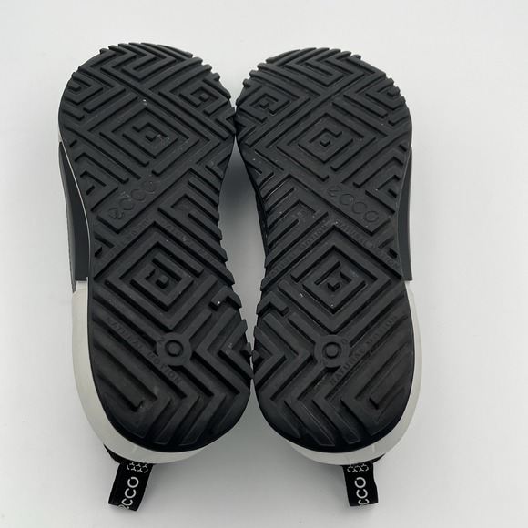 ECCO BIOM 2.0 Breathru Sneakers Womens US 9-9.5 / EU 40 Gray Cross Trainer Shoes - Picture 13 of 16